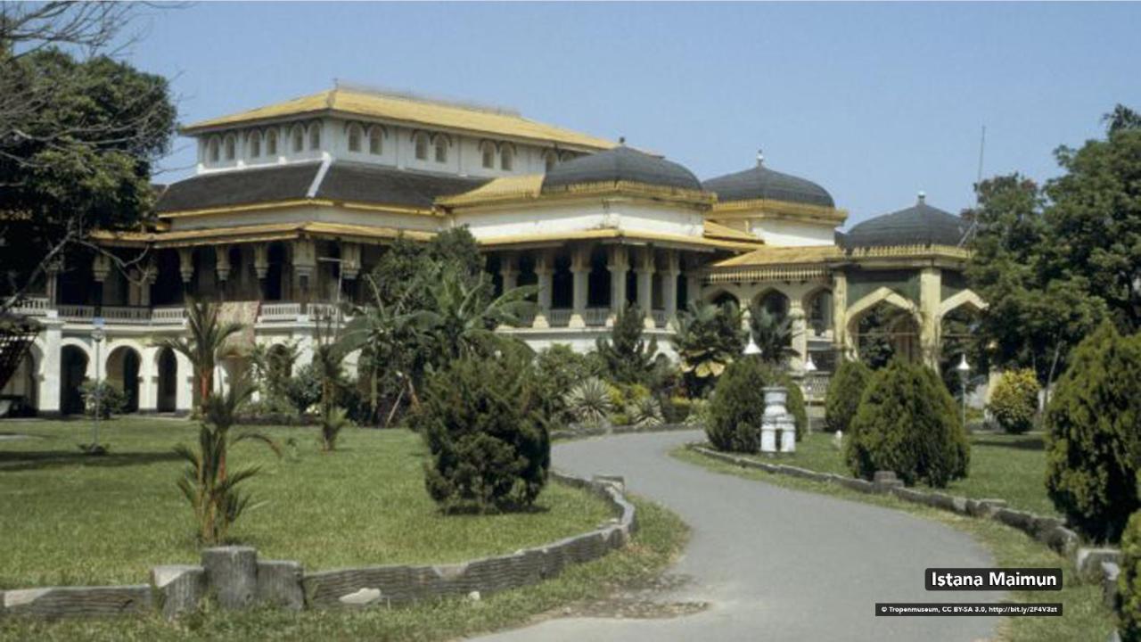 Emerald Residence Medan Luaran gambar